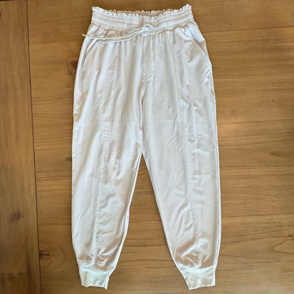 Abercrombie & Fitch Cream Joggers Relaxed Fit Mid-rise Pants Size Small